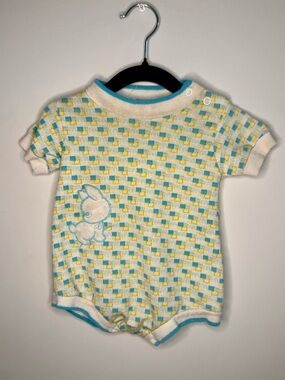Vintage healthtex White Baby Romper with Yellow & Blue Check Pattern